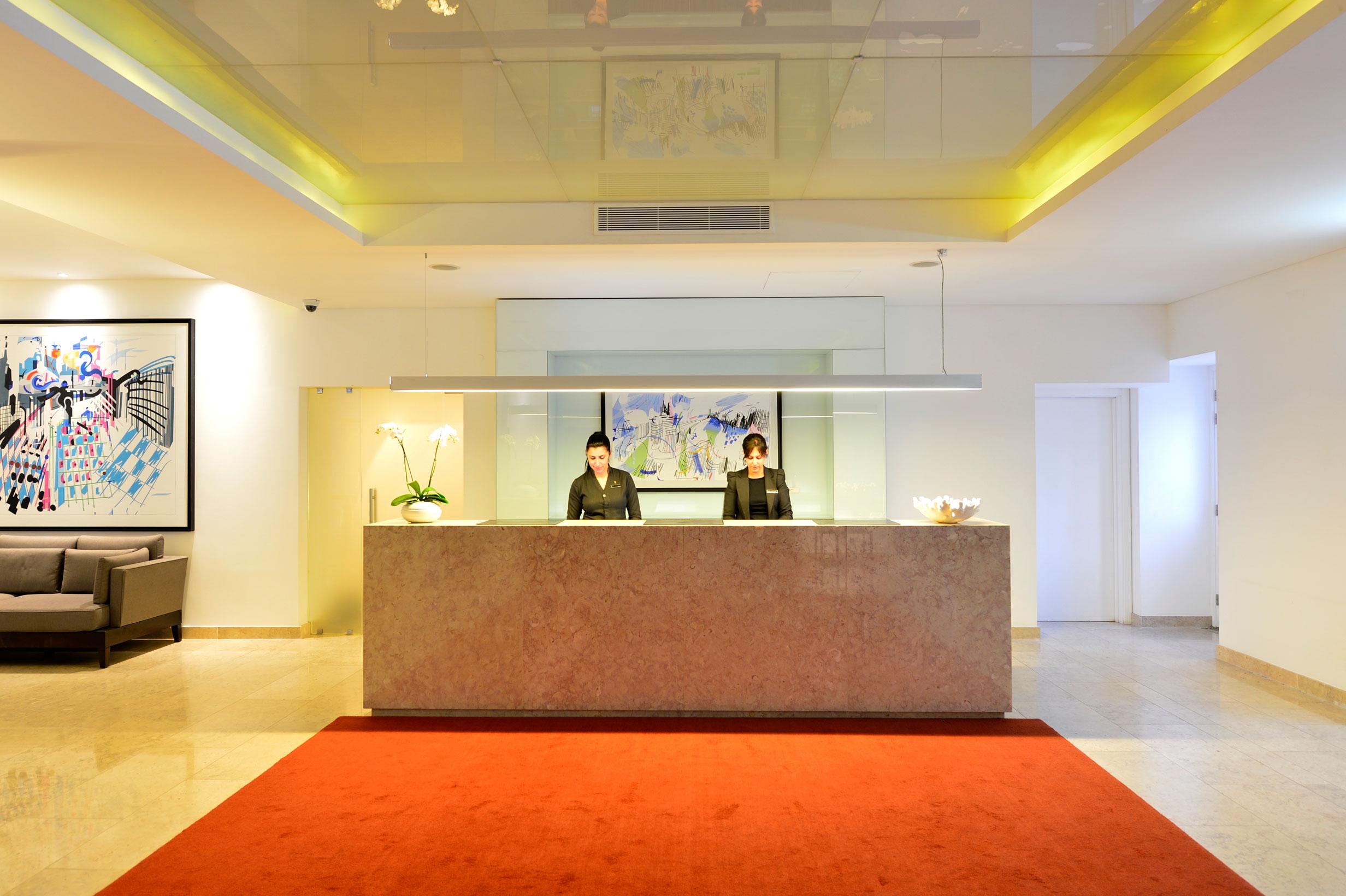 Pestana Cidadela Cascais - Pousada & Art District Ngoại thất bức ảnh Reception desk at the Mandarin Oriental, Munich